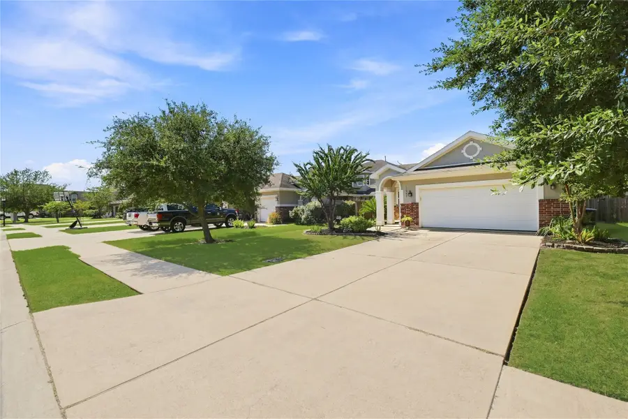 11743 Champions Gate Drive, Dayton, TX 77535 - #2