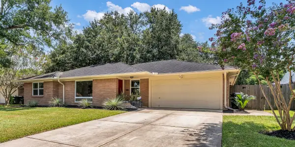 4417 Willowbend Boulevard, Houston, TX 77035
