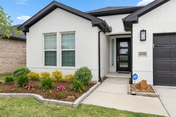 28920 Autumn Shore Drive, Fulshear, TX 77441