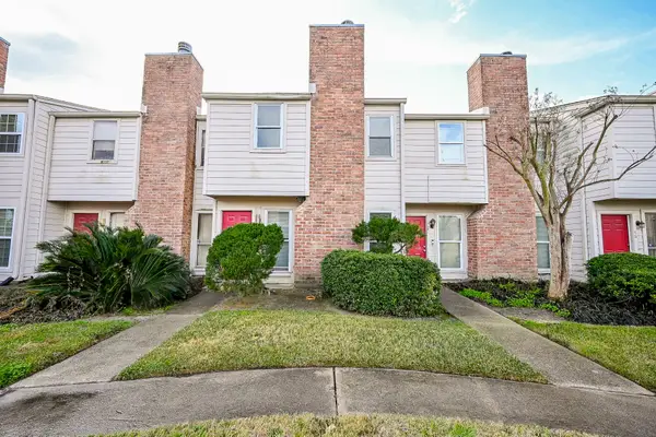 3901 Woodchase Drive #48, Houston, TX 77042