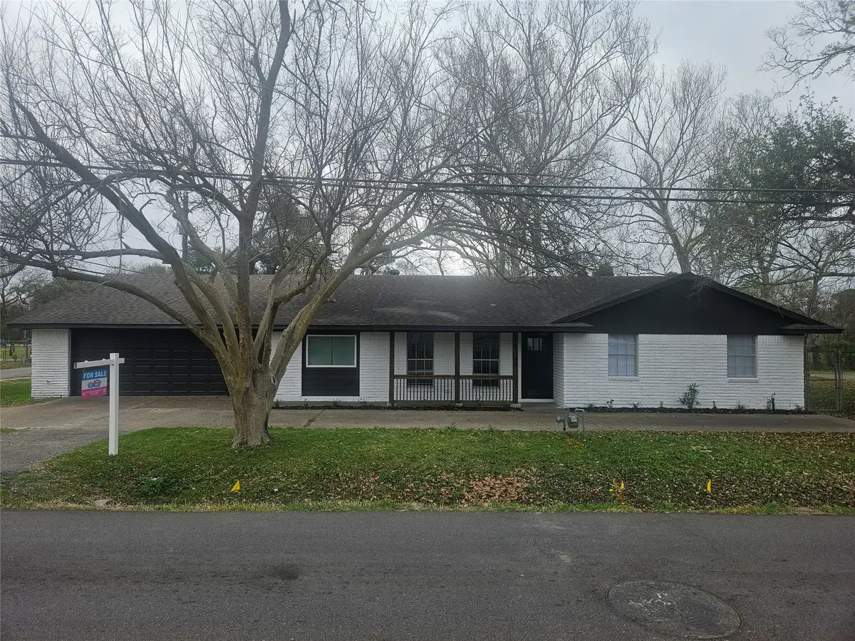 5305 Avenue M, Santa Fe, TX 77510 - #1