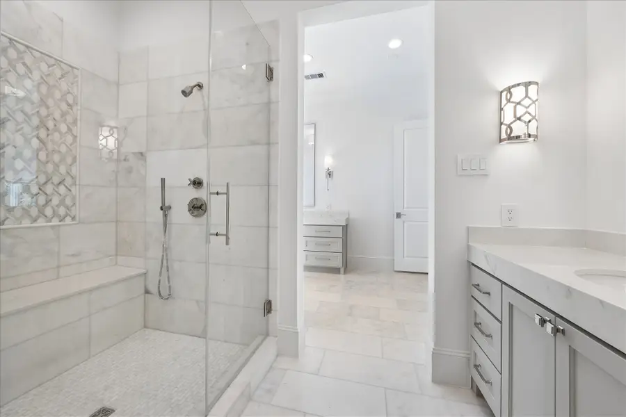 31 Wentworth Gate Path, Houston, TX 77027 - #2