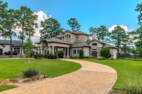 21 Moon Deck Circle, Tomball, TX 77377
