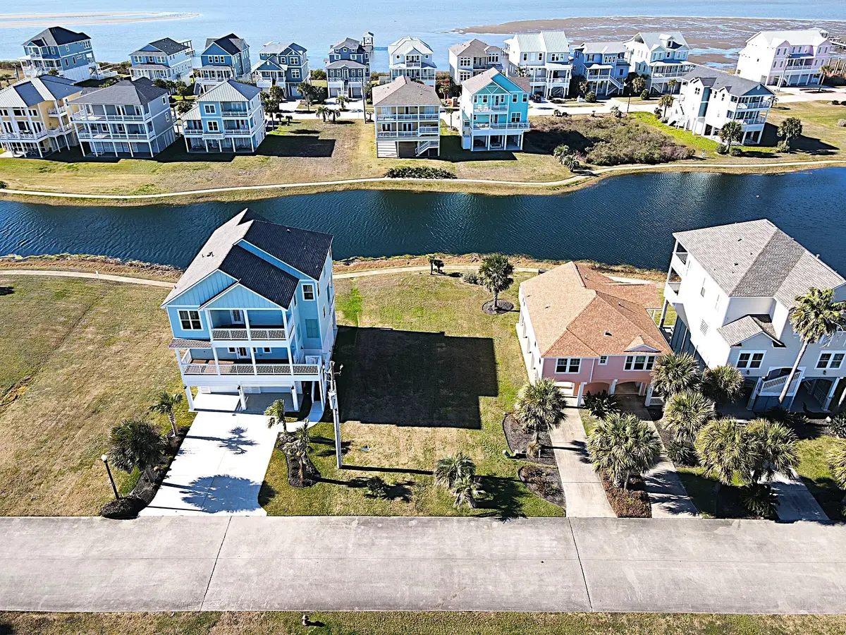 26722 Estuary Drive, Galveston, TX 77554 - Image #1
