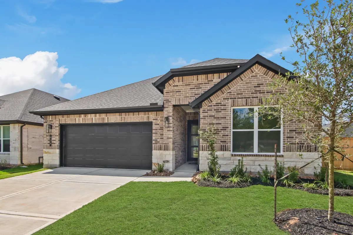 419 Springfield Terrace Drive, Conroe, TX 77304 - Image #1