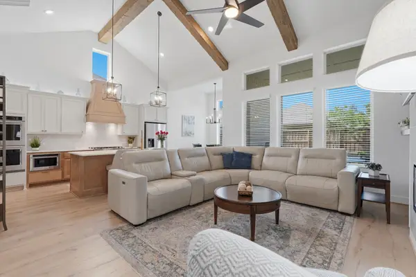 7130 Carriage Light Drive, Magnolia, TX 77354