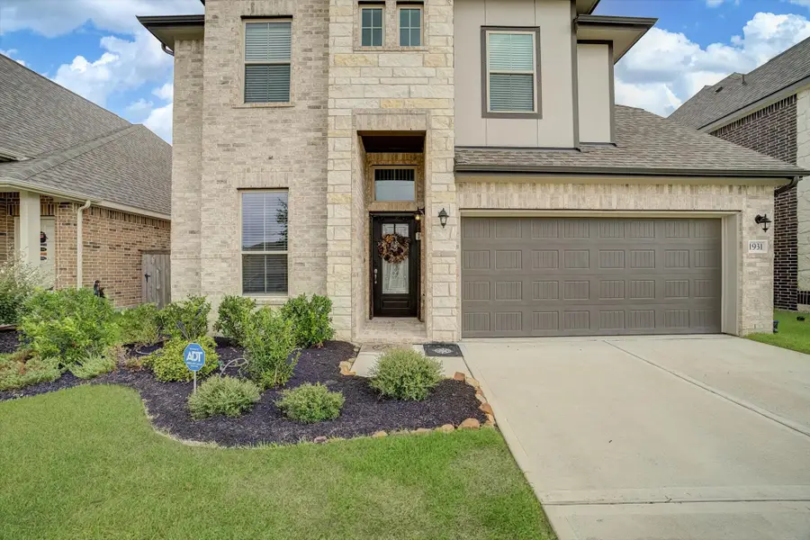 1931 Middle Pass Lane, Angleton, TX 77515 - #3