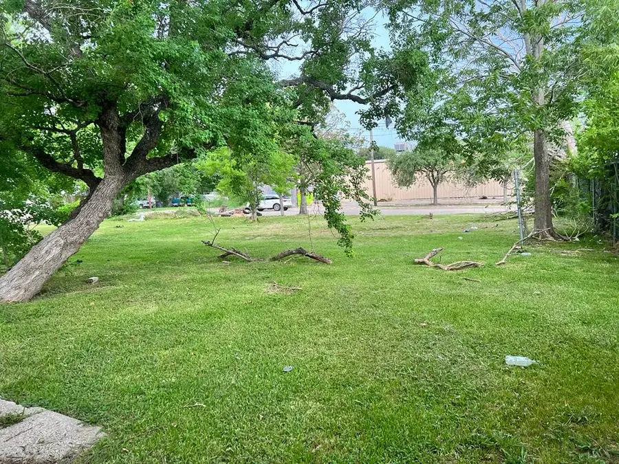 3848 Mainer Street, Houston, TX 77021 - Image #2