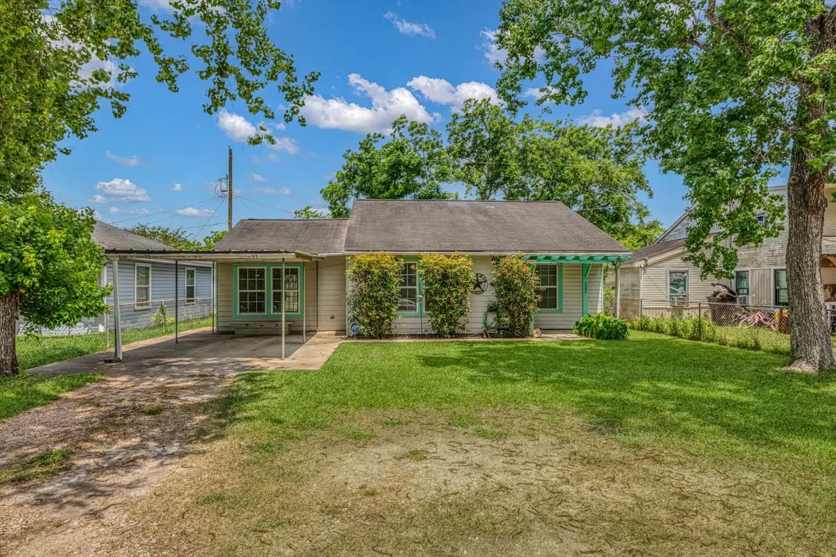 121 5th Street, Brazoria, TX 77422 - Image #1