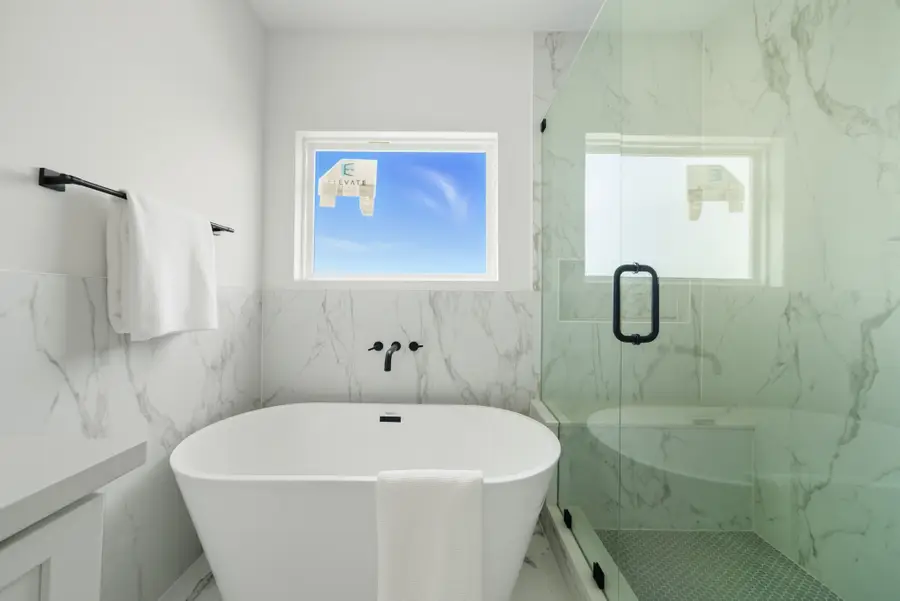 7723B Hammerly Boulevard, Houston, TX 77055 - Image #2