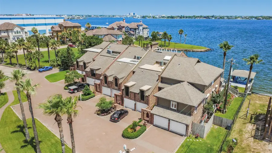 7109 Broadway Street, Galveston, TX 77554 - #2