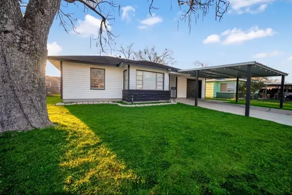 2214 View Street, Pasadena, TX 77502