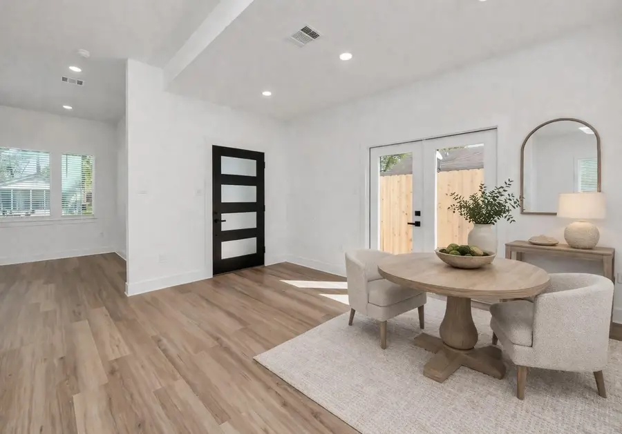5532 Nielan St Streets #A/B, Houston, TX 77028 - #3
