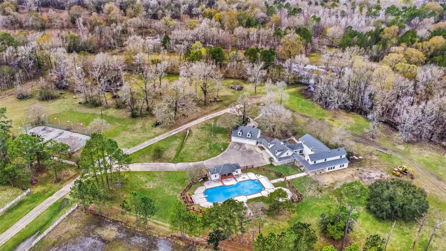 1331 County Road 2071, Hull, TX 77564 - Image #2