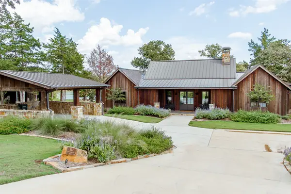 107 Wood Duck Lane, Columbus, TX 78934