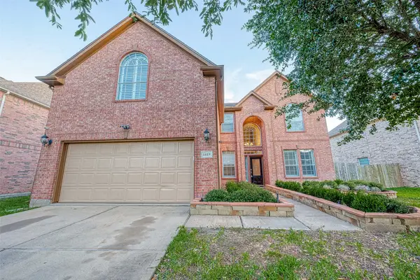 1419 Kyle Hill Lane, Sugar Land, TX 77479