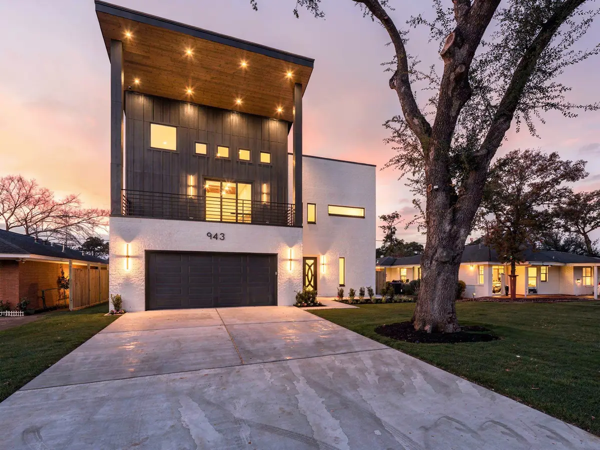 943 W 31st Street, Houston, TX 77018 - Image #1