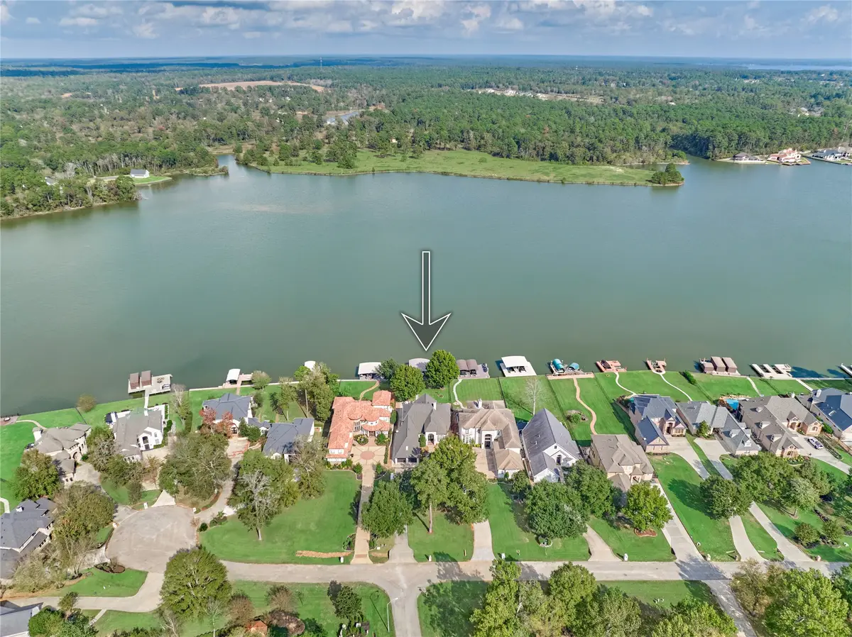 19992 Crescent Court, Montgomery, TX 77356 - Image #1