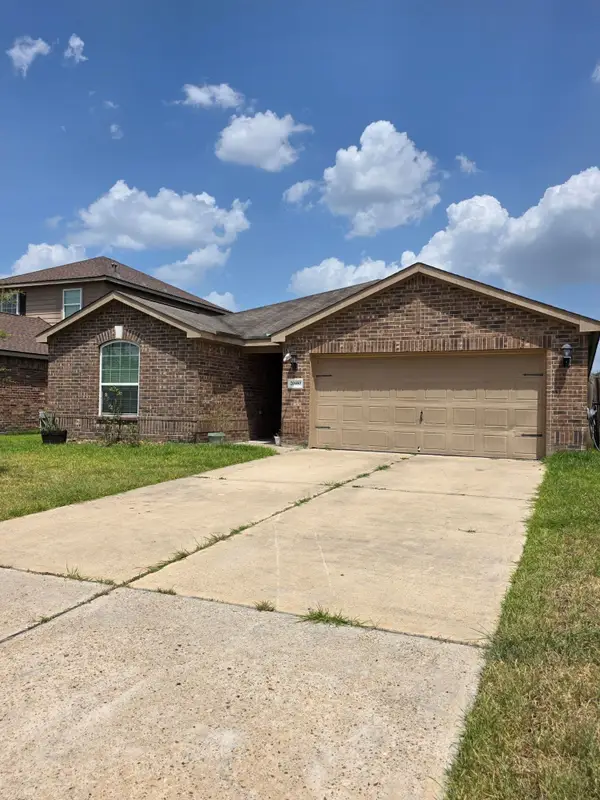 20450 Moon Walk Drive, Humble, TX 77338