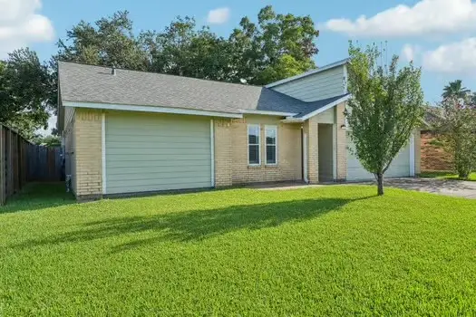 5919 Dee Drive, Pasadena, TX 77505 - #2