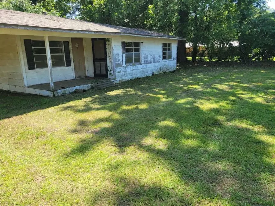343 Nw Martin Luther King Drive, De Kalb, TX 75559 - Image #3