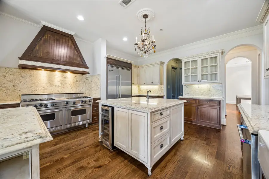 4802 Saxon Street, Bellaire, TX 77401 - #2