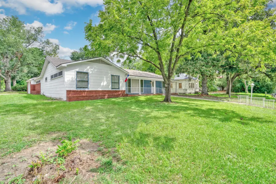1422 21st Street, Huntsville, TX 77340 - Image #3