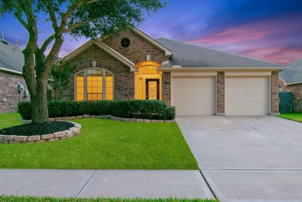 11127 E Lakes Gable Drive, Richmond, TX 77406 - #1
