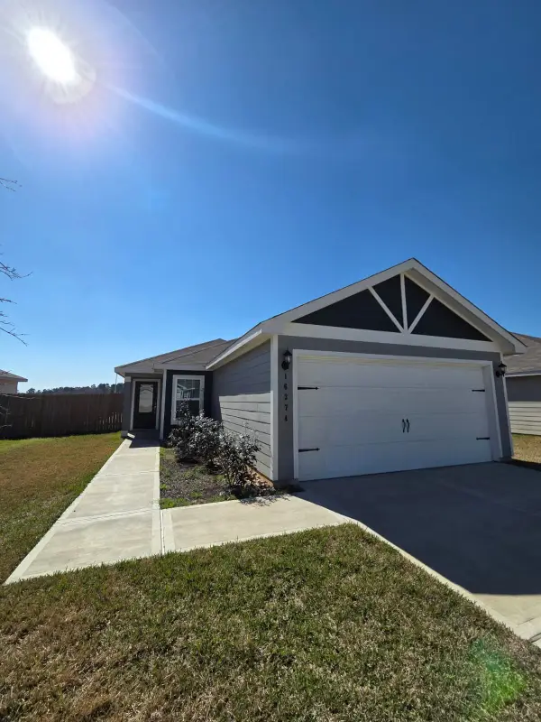 16374 Sweet Grove Drive, Conroe, TX 77303