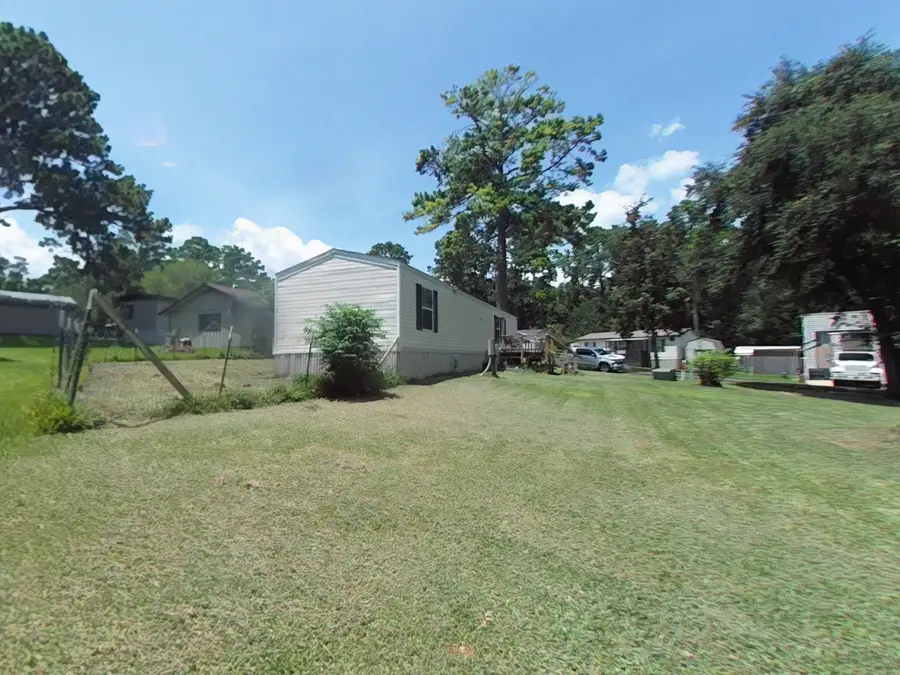 152 E Oak Shadows, Onalaska, TX 77360 - #3