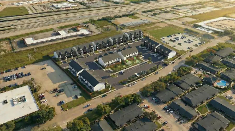 81 Northpoint Dr Building 9b, Houston, TX 77060 - Image #2