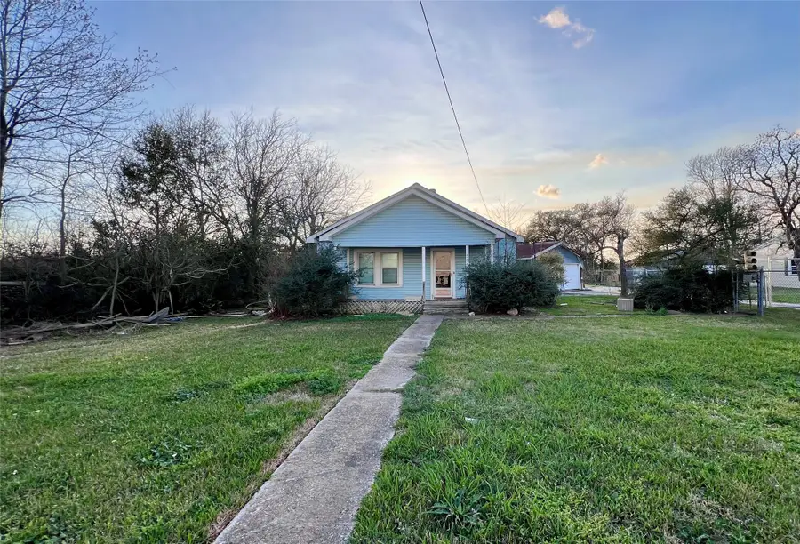 5619 Barkaloo Road, Baytown, TX 77521 - #2