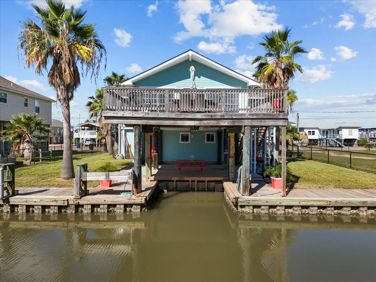 324 Shark Lane, Surfside Beach, TX 77541 - Image #1