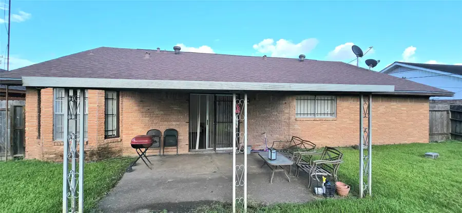 11606 Glenhollow Drive, Houston, TX 77048 - Image #3