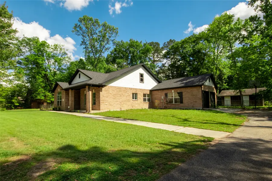 1608 Southern Oaks Drive, Conroe, TX 77301 - #2