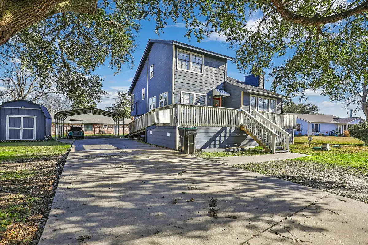 61 S Hilltop Street, Point Blank, TX 77364 - #1