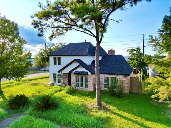 14826 El Grande Drive, Houston, TX 77083