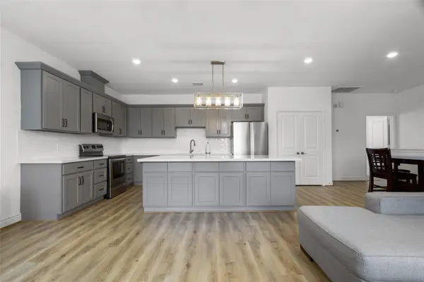 5212 Sherman Street, Houston, TX 77011