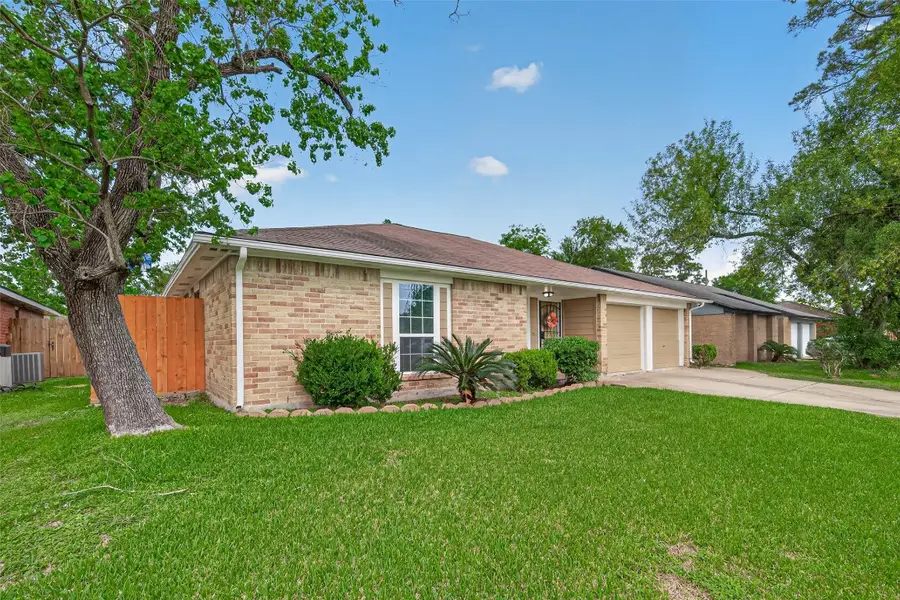 1327 Padstow Lane, Channelview, TX 77530 - #2
