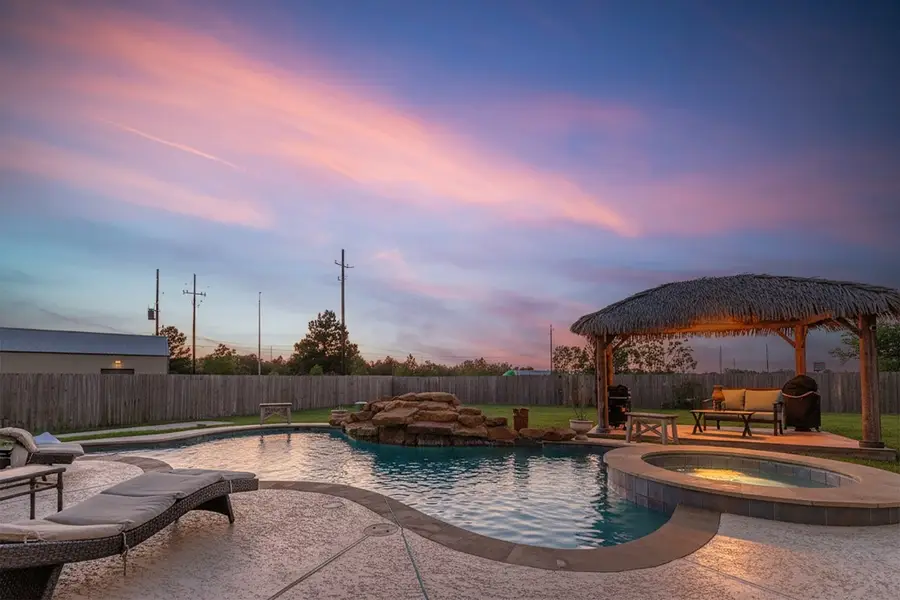 11219 Kings Point Boulevard Boulevard, Monterey Belvieu, TX 77535 - #2