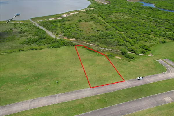 3406 Beachside Boulevard, Palacios, TX 77465