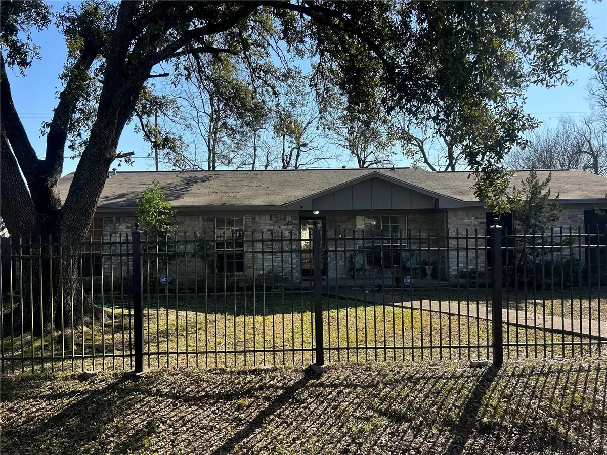 1085 Saint Clair Street, Houston, TX 77088 - #1