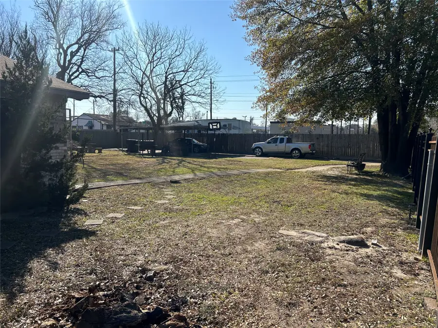 1085 Saint Clair Street, Houston, TX 77088 - #2