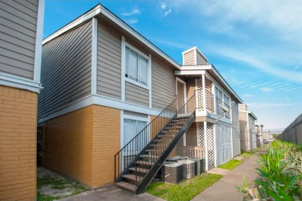 12639 Ashford Meadow Drive #E-F, Houston, TX 77082 - #1