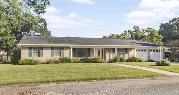 306 Ash Drive, Ganado, TX 77957