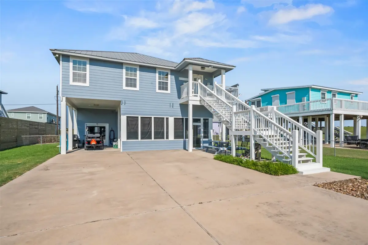 95 Orleans Street S, Matagorda, TX 77457 - Image #1
