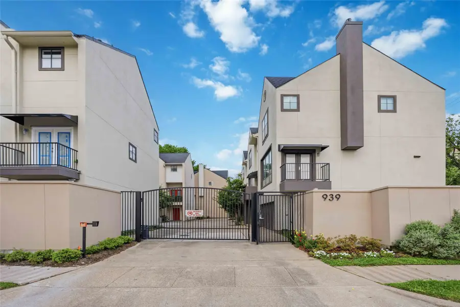 939 Colorado Street #20, Houston, TX 77007 - #2