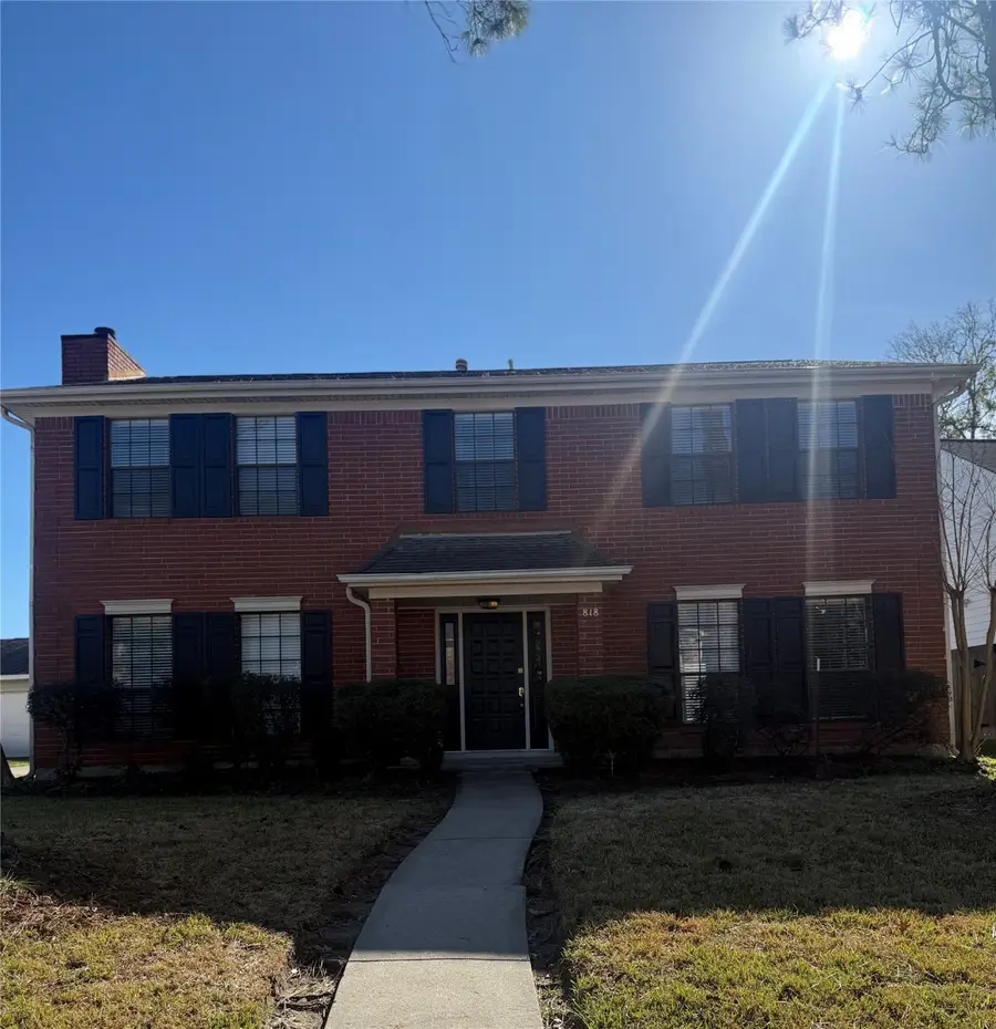 818 Nobel Springs Road, Houston, TX 77062 - Image #2