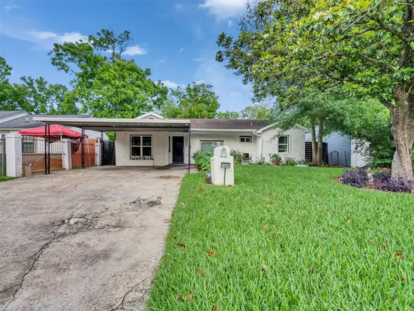 10309 Chesterfield Drive, Houston, TX 77051
