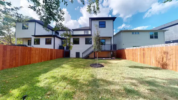 806 E 39th Street, Houston, TX 77022